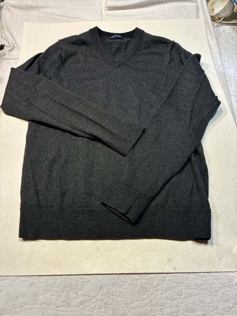 Merino Wool V-Neck Sweater Charcoal Gray